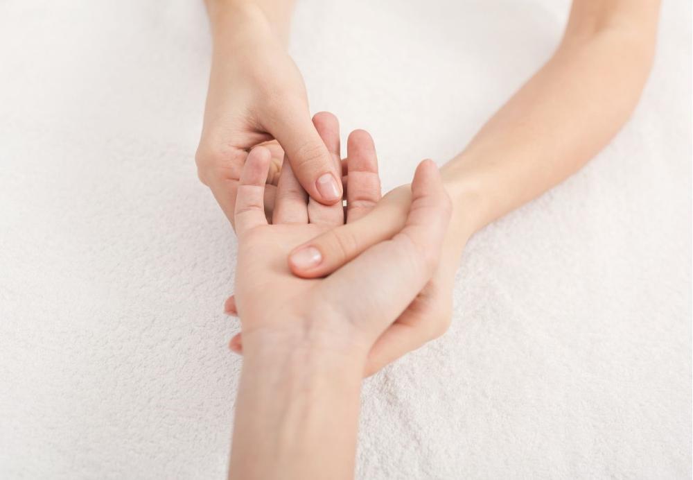 Formation Massage Réflexologie Mains Palmaire Lfmbe